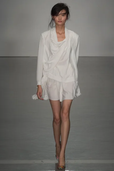 Look 34